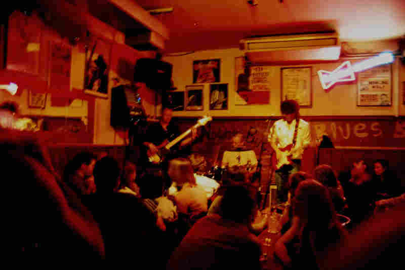 Stuart Bligh & The Big Blue play live music at Aint nothin but blues bar in London